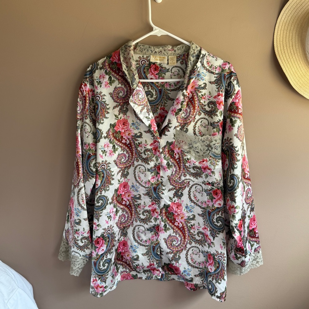 Vintage Victoria's Secret Gold Label Silk Sleep Shirt, Medium